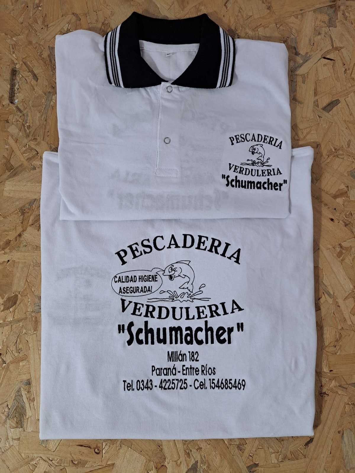 Chomba bordada para uniforme empresarial