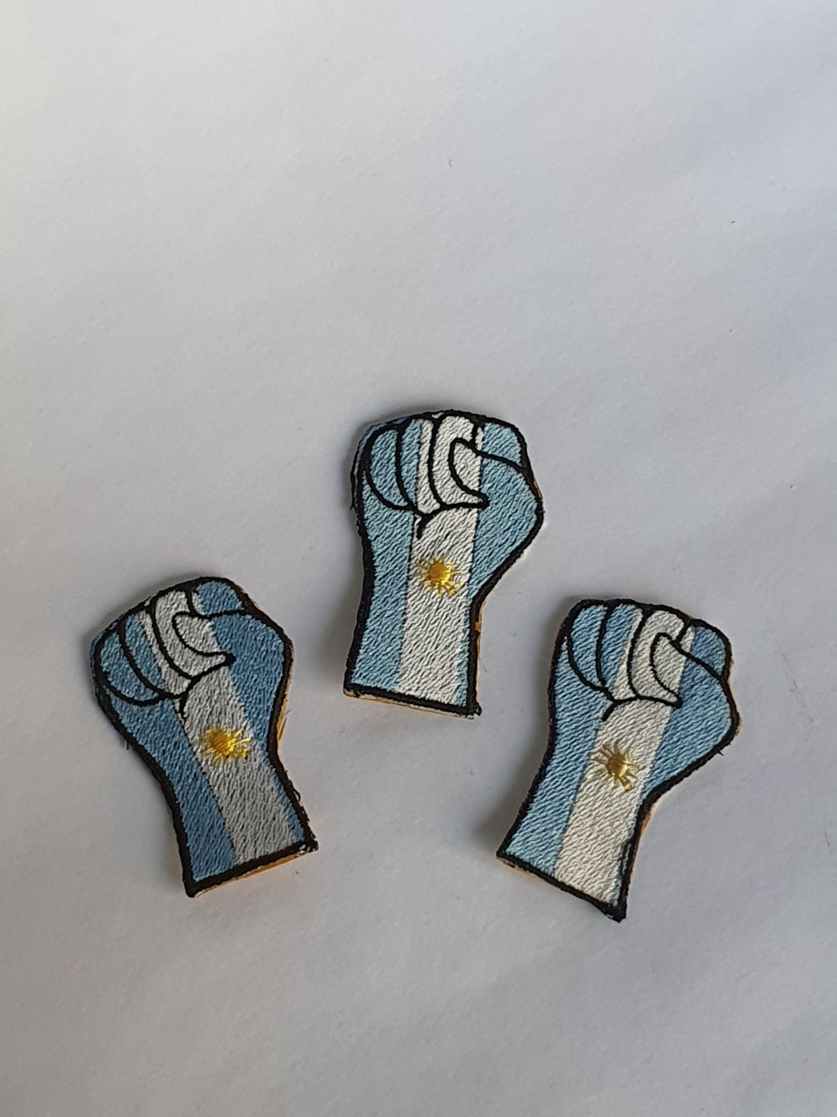 Sticker bordado personalizado