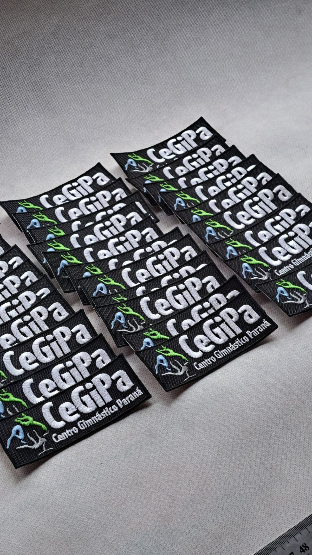 Sticker bordado personalizado